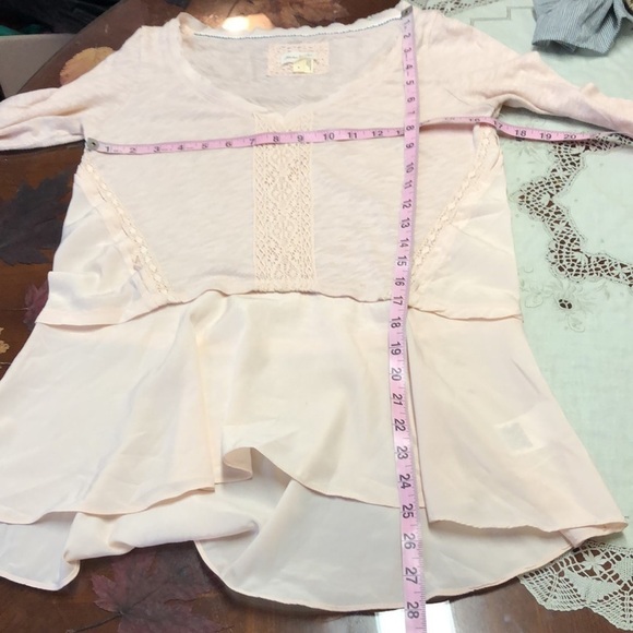 Anthropologie Meadow Rue Pink Lace Peplum Top Size Small - Picture 8 of 10